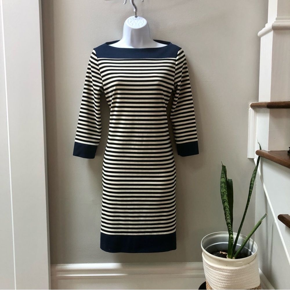 Isaac Mizrahi blue and white striped soft knit shift dress woman’s size S